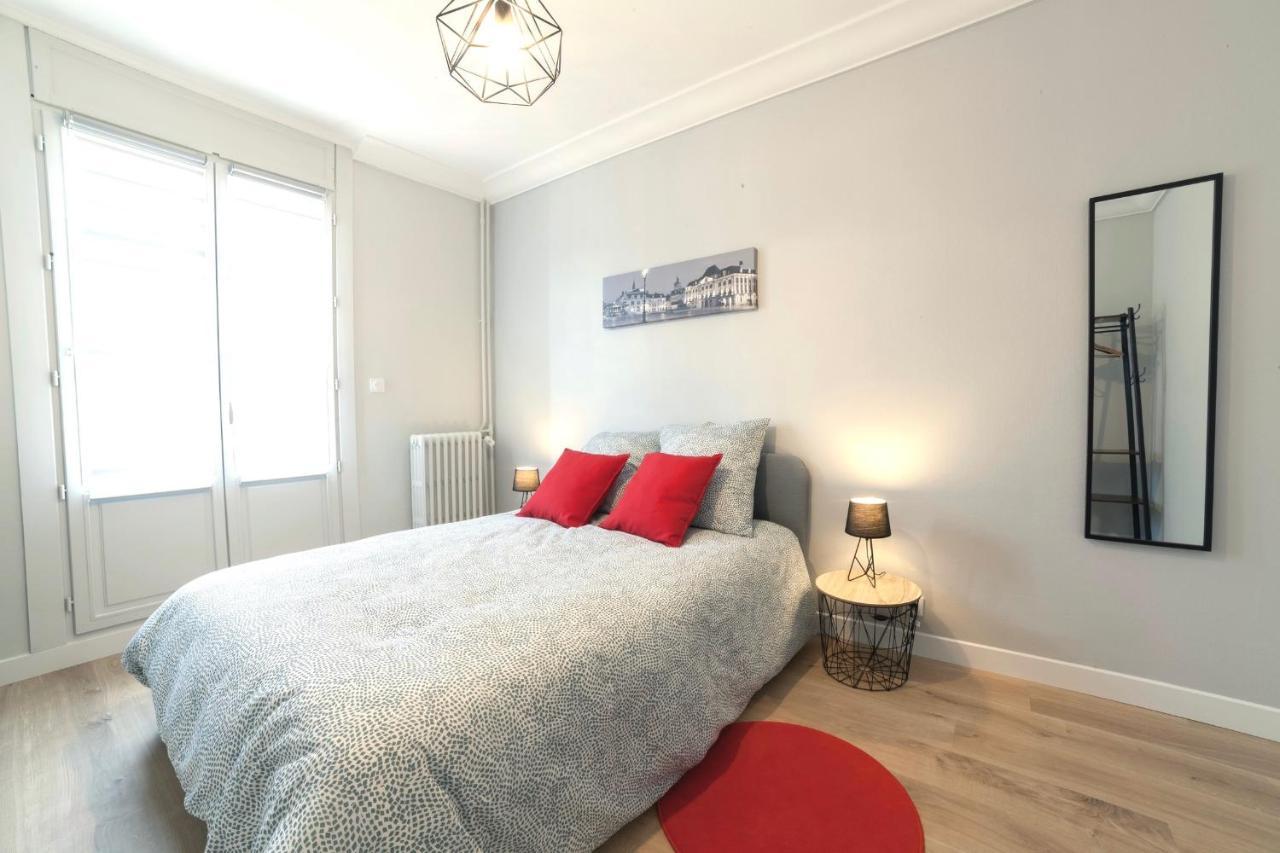 Prestigeloc - Business & Confort - 3 Grandes Chambres, 2 Sdb, Hyper Centre Apartment Orleans
